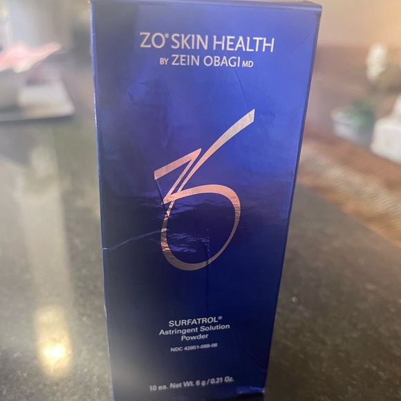 SURFATROL Astringent Solution Powder,Box of 11 packs(.21oz),ZO Skin Health-Obagi - Picture 3 of 5